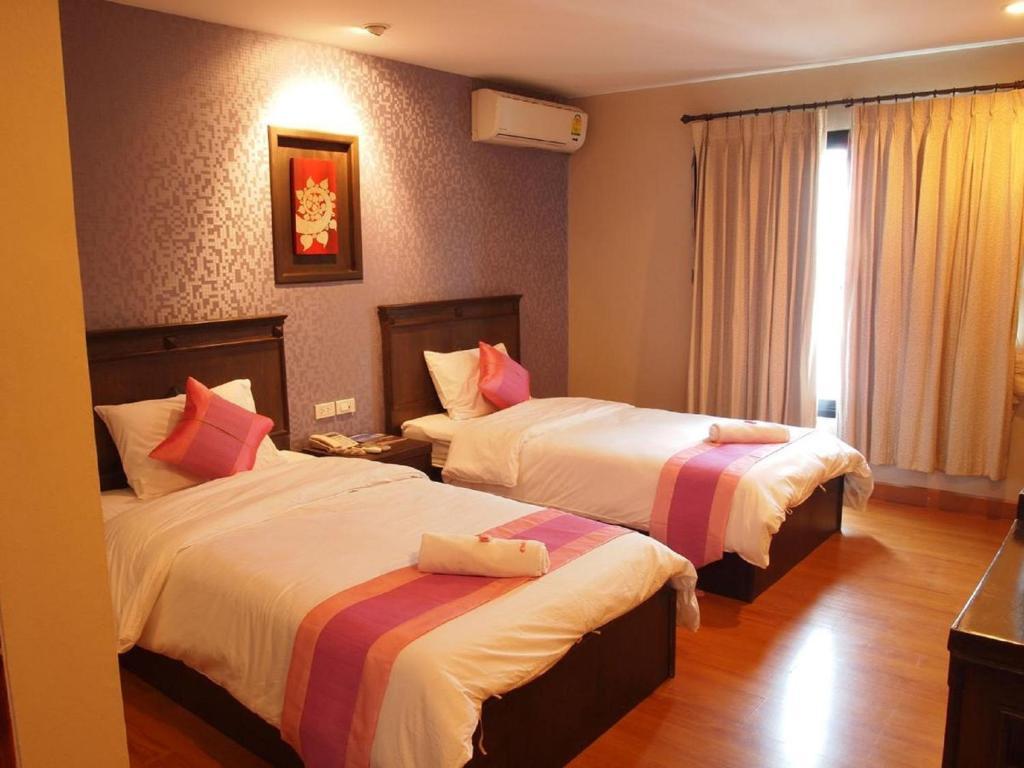 מלון צ'יאנג מאי Lanna House חדר תמונה