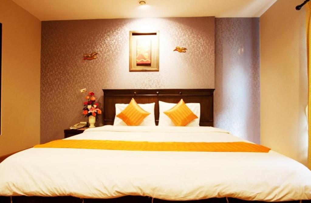 מלון צ'יאנג מאי Lanna House חדר תמונה